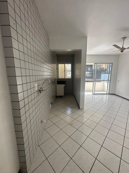 Apartamento à venda na Meia Praia – excelente localização: 6ª foto da galeria de imagens do imóvel