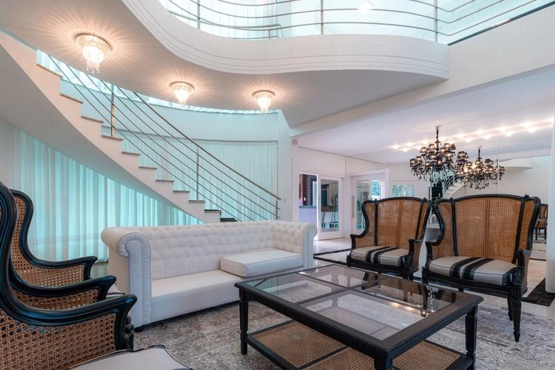 Casa de alto padrão: 7ª foto da galeria de imagens do imóvel