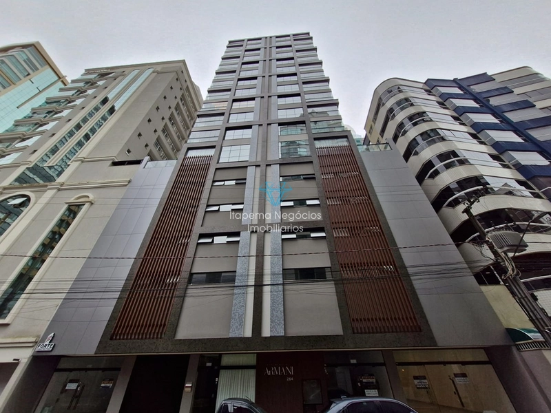 LOCAÇÃO – SALA COMERCIAL | MEIA PRAIA: 2ª foto da galeria de imagens do imóvel