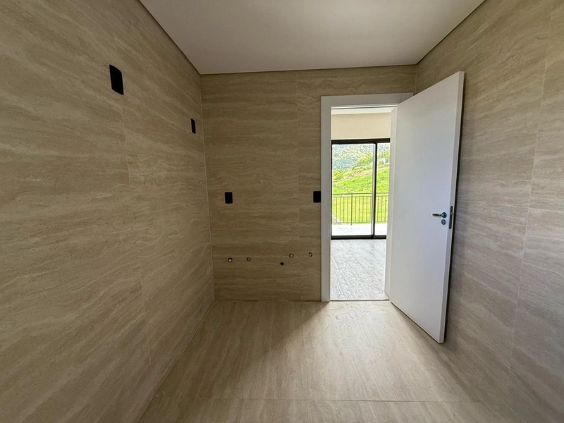 Casa de Alto Padrão para Aluguel em Condomínio Fechado -  Itapema, SC: 8ª foto da galeria de imagens do imóvel