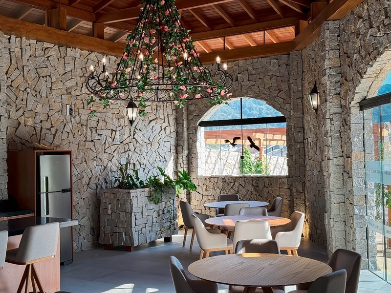 Casa de Alto Padrão para Aluguel em Condomínio Fechado -  Itapema, SC: 42ª foto da galeria de imagens do imóvel