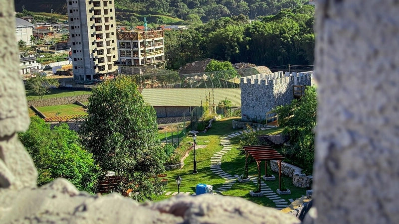 Casa de Alto Padrão para Aluguel em Condomínio Fechado -  Itapema, SC: 34ª foto da galeria de imagens do imóvel