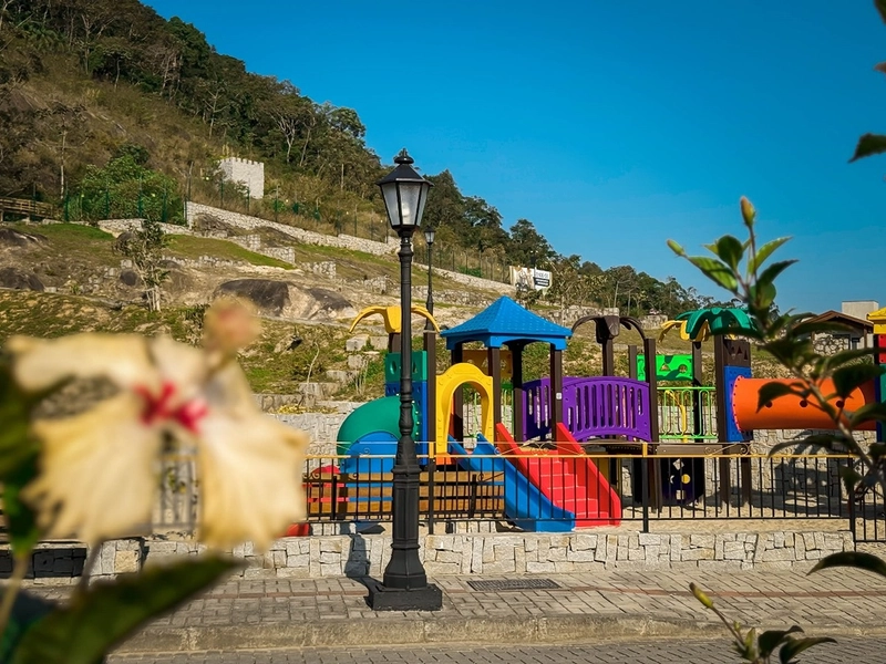 Casa de Alto Padrão para Aluguel em Condomínio Fechado -  Itapema, SC: 39ª foto da galeria de imagens do imóvel