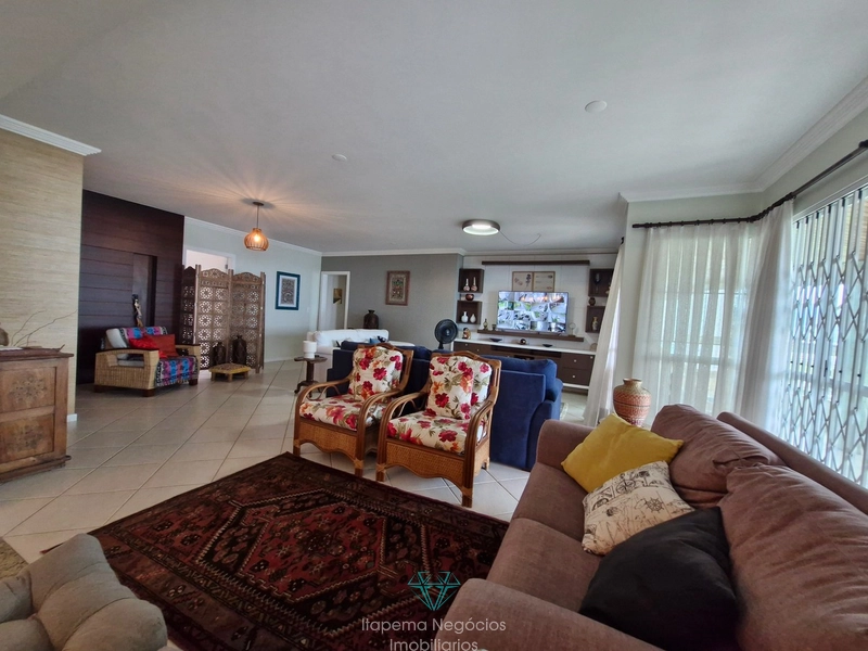 Apartamento Frente Mar em Itapema: 12ª foto da galeria de imagens do imóvel
