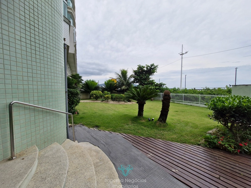 Apartamento Frente Mar em Itapema: 2ª foto da galeria de imagens do imóvel