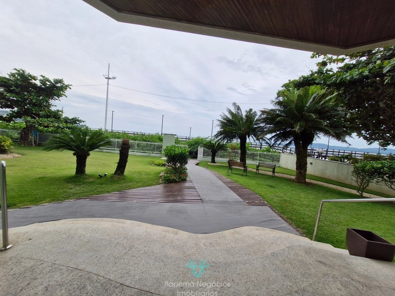 Apartamento Frente Mar em Itapema: 3ª foto da galeria de imagens do imóvel