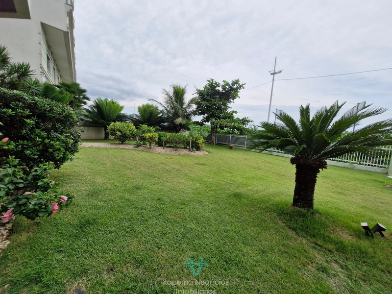 Apartamento Frente Mar em Itapema: 1ª foto da galeria de imagens do imóvel