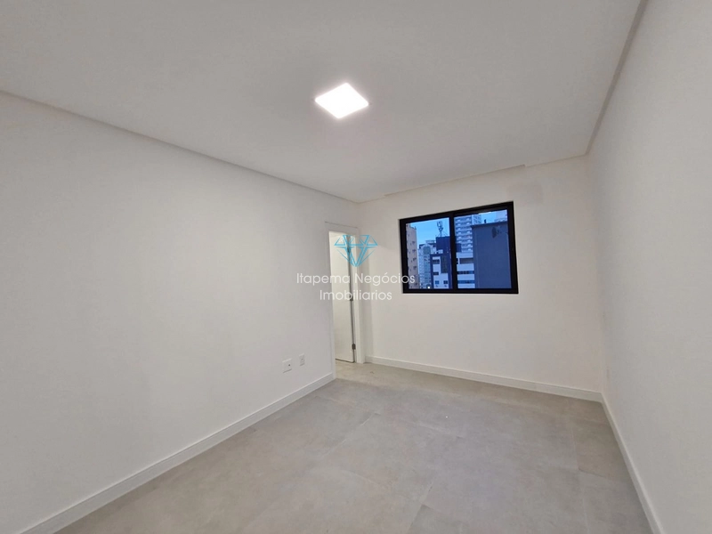 Apartamento em Meia Praia com área de lazer completa.: 20ª foto da galeria de imagens do imóvel