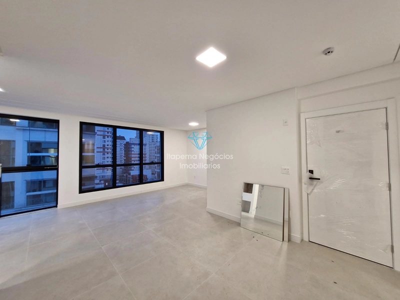 Apartamento em Meia Praia com área de lazer completa.: 9ª foto da galeria de imagens do imóvel