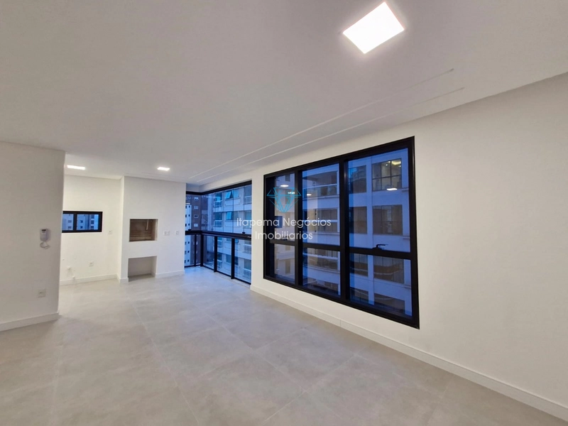 Apartamento em Meia Praia com área de lazer completa.: 12ª foto da galeria de imagens do imóvel