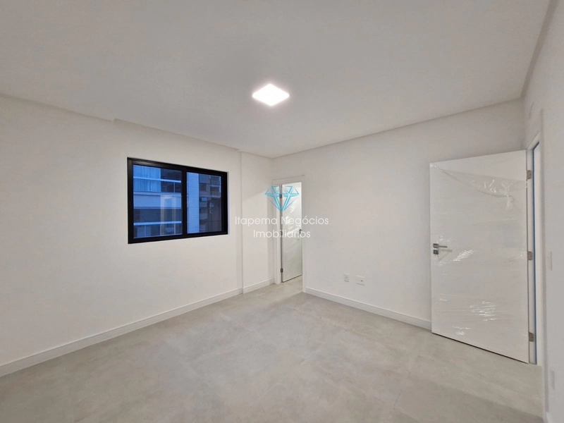 Apartamento em Meia Praia com área de lazer completa.: 10ª foto da galeria de imagens do imóvel
