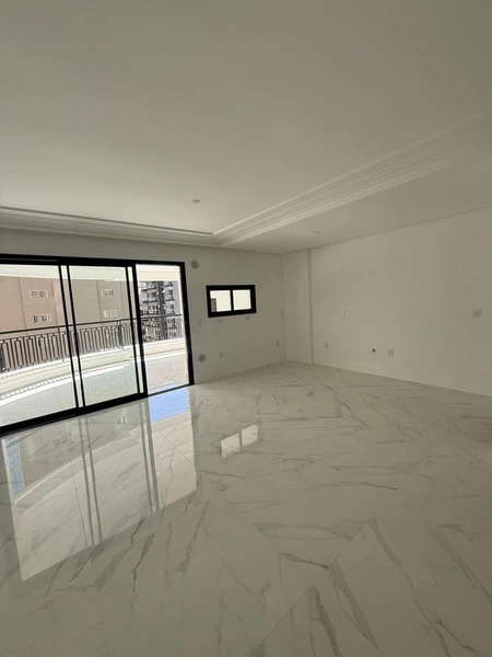 Apartamento à Venda em Meia Praia – Alto Padrão: 7ª foto da galeria de imagens do imóvel