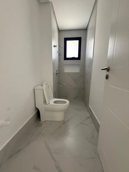 Apartamento à Venda em Meia Praia – Alto Padrão: 11ª foto da galeria de imagens do imóvel