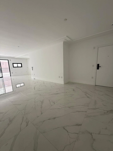 Apartamento à Venda em Meia Praia – Alto Padrão: 8ª foto da galeria de imagens do imóvel