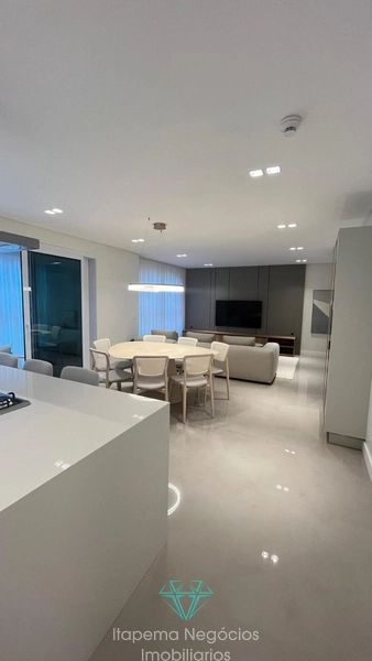 Apartamentos com 4 dormitórios em Balneário Camboriú: 24ª foto da galeria de imagens do imóvel