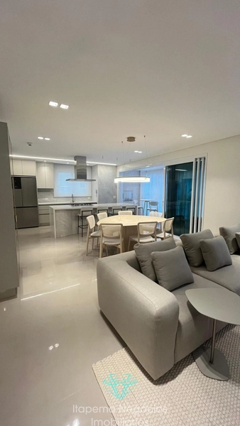 Apartamentos com 4 dormitórios em Balneário Camboriú: 2ª foto da galeria de imagens do imóvel