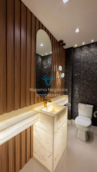 APARTAMENTO À VENDA – MEIA PRAIA | QUADRA MAR: 14ª foto da galeria de imagens do imóvel