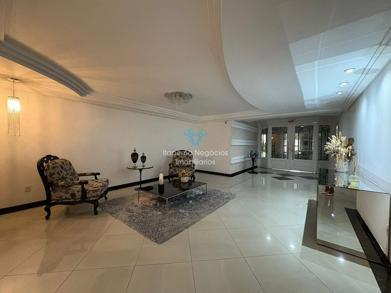 APARTAMENTO À VENDA – BALNEÁRIO CAMBORIÚ/SC: 3ª foto da galeria de imagens do imóvel