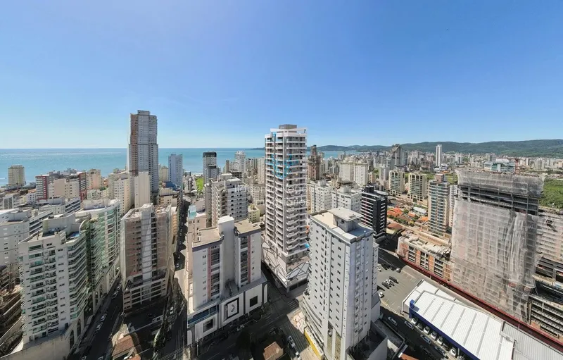 APARTAMENTO - 03 Dormitórios - 03 Suítes: 2ª foto da galeria de imagens do imóvel