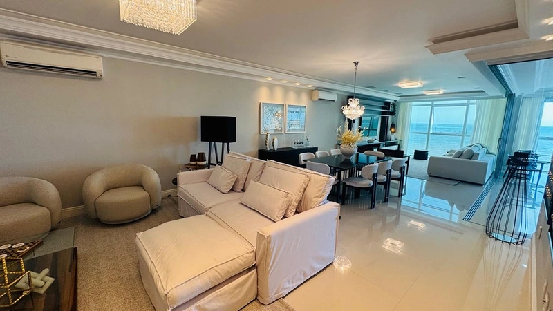 Oportunidade Frente Mar na Avenida Nereu Ramos – Meia Praia, Itapema: 2ª foto da galeria de imagens do imóvel