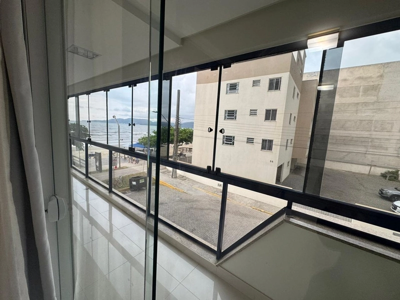 LOCAÇÃO DE TEMPORADA – FRENTE MAR: 3ª foto da galeria de imagens do imóvel