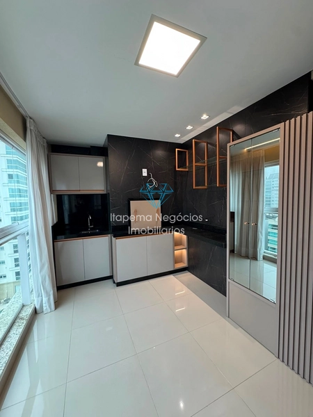 Apartamento com 03 suítes 02 vagas   Meia Praia - Itapema / SC: 7ª foto da galeria de imagens do imóvel