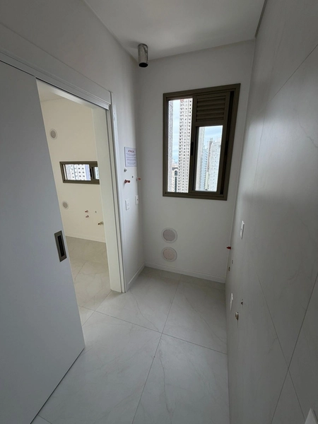 Apartamento à Venda – 135m² | Terceira Quadra Mar | Meia Praia – Itapema/SC: 33ª foto da galeria de imagens do imóvel