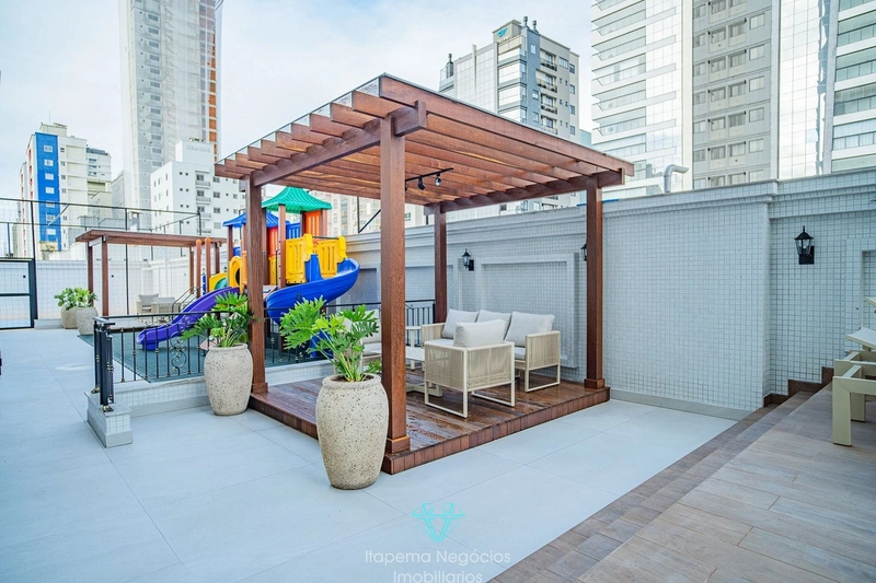 Apartamento Mobiliado com 04 Suítes mais 03 Vagas de Garagem: 9ª foto da galeria de imagens do imóvel
