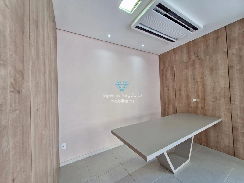 Sala comercial para locação em Meia Praia. : 6ª foto da galeria de imagens do imóvel