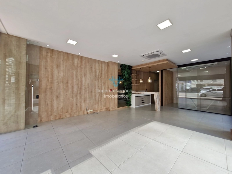 Sala comercial para locação em Meia Praia. : 3ª foto da galeria de imagens do imóvel