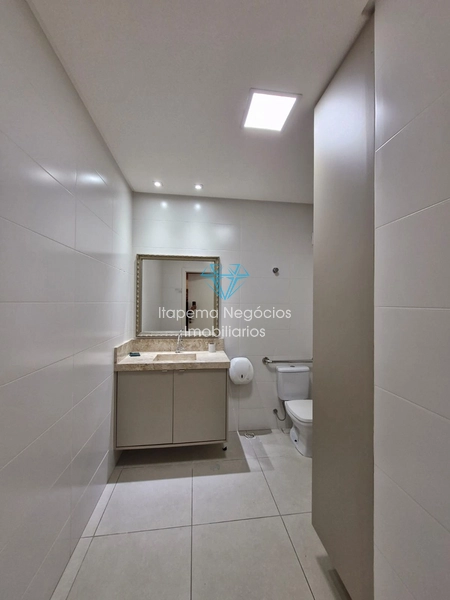 Sala comercial para locação em Meia Praia. : 8ª foto da galeria de imagens do imóvel