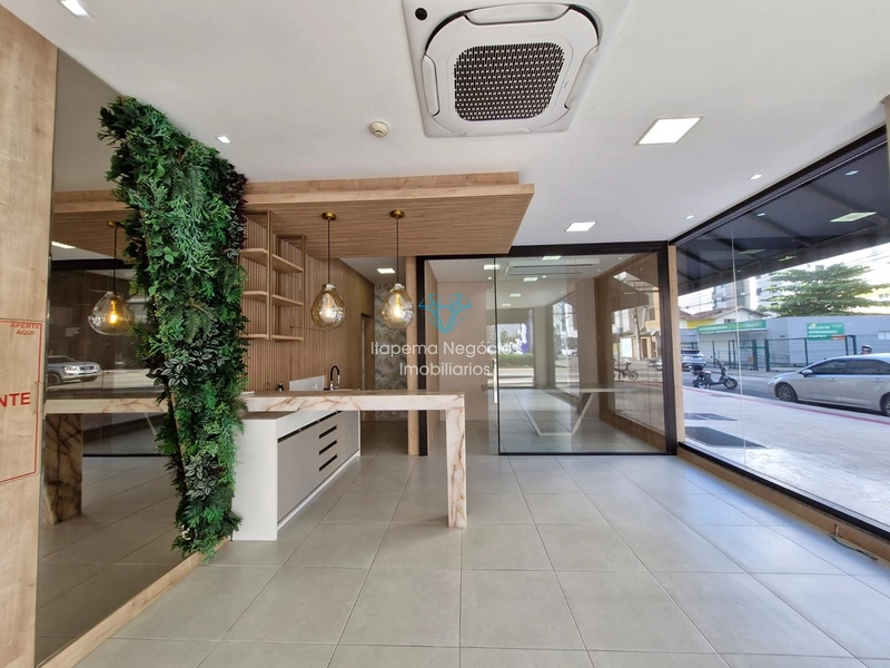 Sala comercial para locação em Meia Praia. : 4ª foto da galeria de imagens do imóvel
