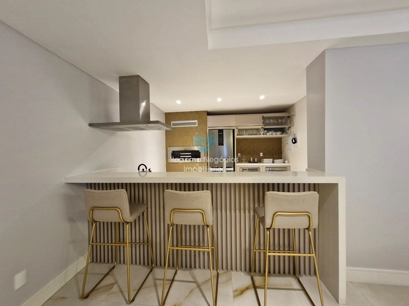 APARTAMENTO À VENDA – MEIA PRAIA | QUADRA MAR: 14ª foto da galeria de imagens do imóvel