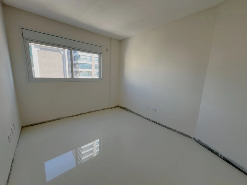 Apartamento 4 suítes 4 vagas - Centro: 21ª foto da galeria de imagens do imóvel