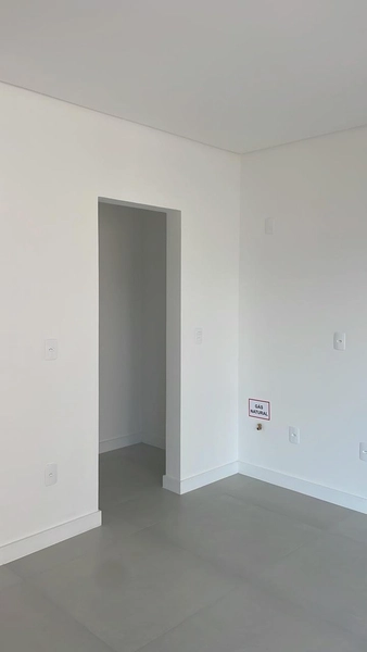 localizado na Meia Praia em Itapema. 3 suítes 2 vagas.: 21ª foto da galeria de imagens do imóvel