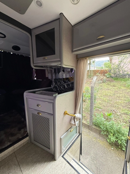MOTORHOME COMPLETO – CONFORTO, TECNOLOGIA E AUTONOMIA TOTAL: 16ª foto da galeria de imagens do imóvel