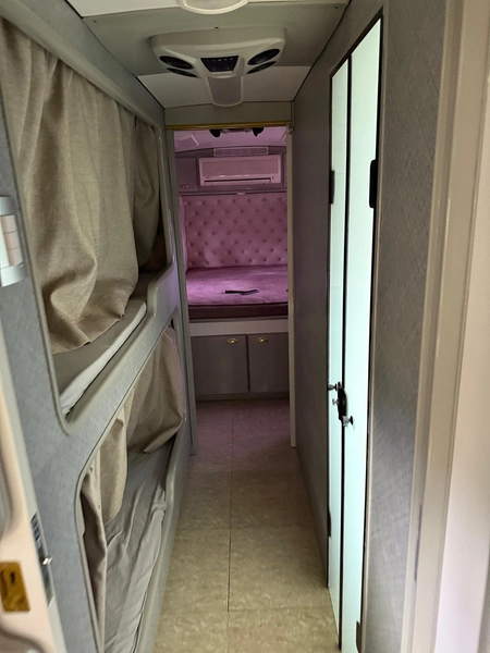 MOTORHOME COMPLETO – CONFORTO, TECNOLOGIA E AUTONOMIA TOTAL: 10ª foto da galeria de imagens do imóvel