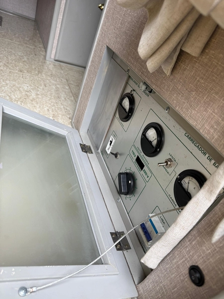 MOTORHOME COMPLETO – CONFORTO, TECNOLOGIA E AUTONOMIA TOTAL: 21ª foto da galeria de imagens do imóvel