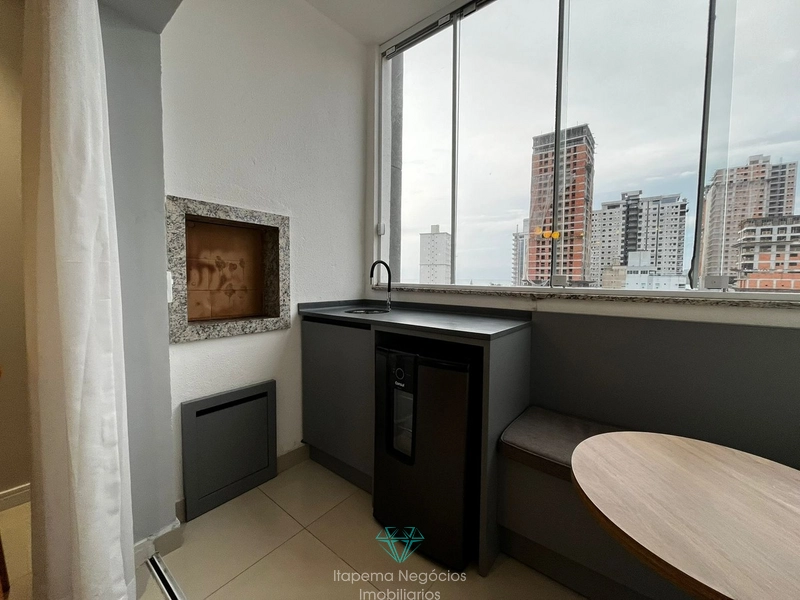 Apartamento mobiliado e equipado, 3 quartos, 1 suíte, a 400m do mar.: 3ª foto da galeria de imagens do imóvel