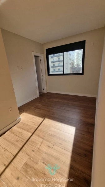 Apartamento 4 Dormitórios Sendo 4 Suítes .: 3ª foto da galeria de imagens do imóvel