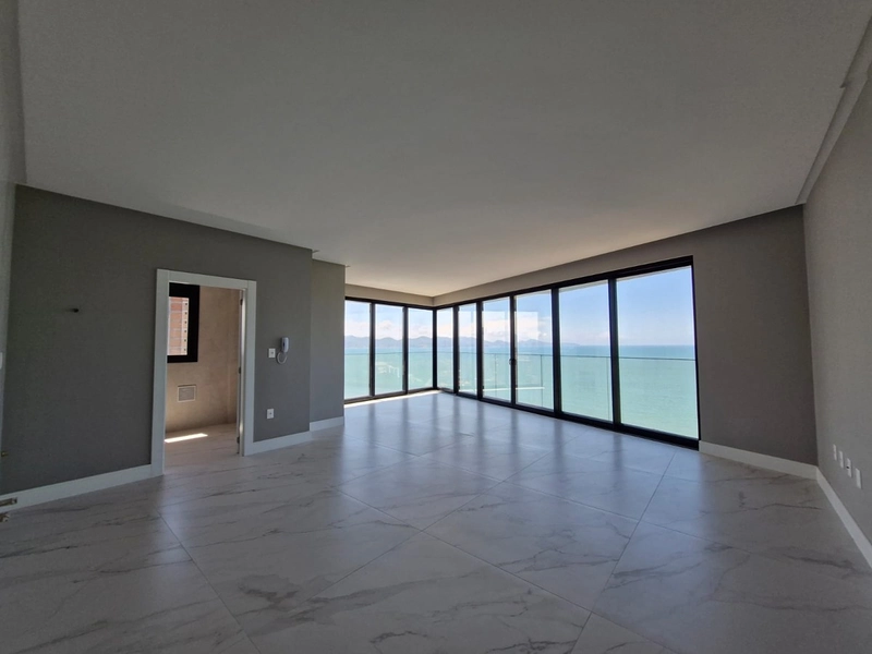 Apartamento Alto Padrão à Venda – Balneário Perequê: 3ª foto da galeria de imagens do imóvel