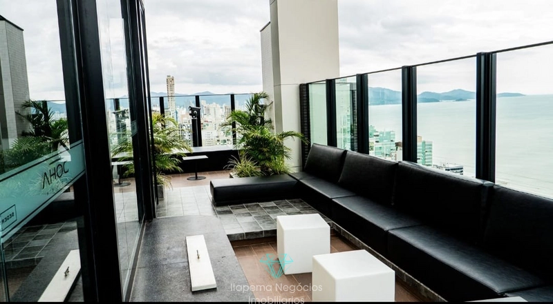 Apartamento 4 Suítes 3 Vagas - quadra Mar.: 9ª foto da galeria de imagens do imóvel
