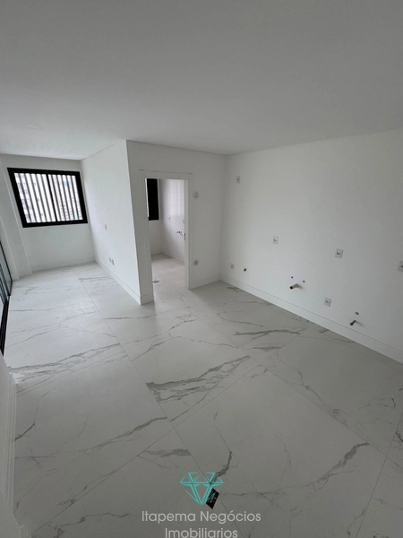 Apartamento 4 Suítes 3 Vagas - quadra Mar.: 40ª foto da galeria de imagens do imóvel