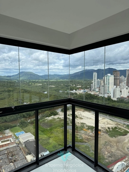 Apartamento 4 Suítes 3 Vagas - quadra Mar.: 50ª foto da galeria de imagens do imóvel