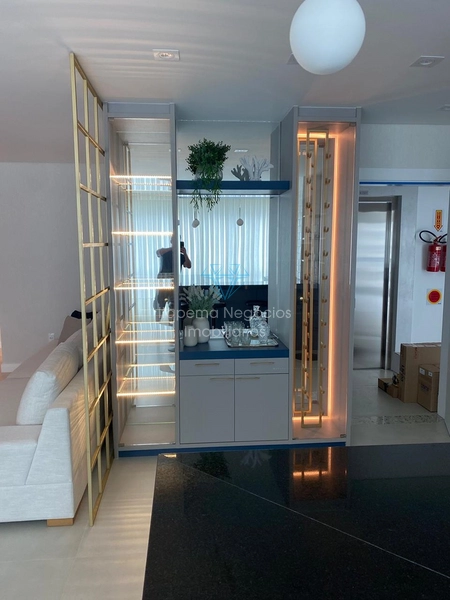 IMÓVEL EXCLUSIVO NA QUADRA DO MAR EM MEIA PRAIA: 7ª foto da galeria de imagens do imóvel