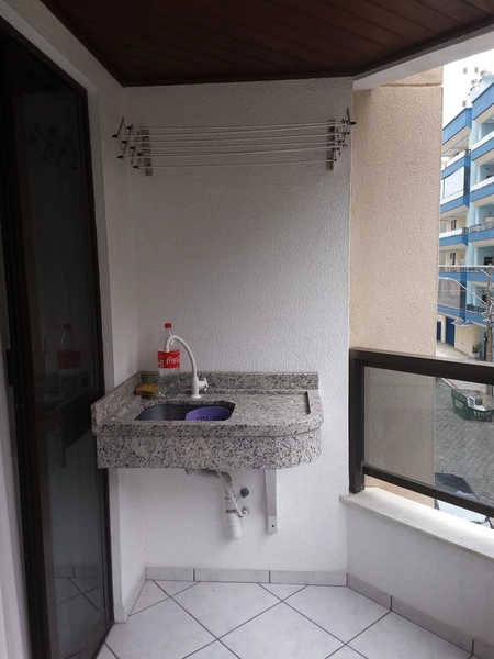 Apartamento à Venda na Meia Praia – Quadra do Mar: 4ª foto da galeria de imagens do imóvel