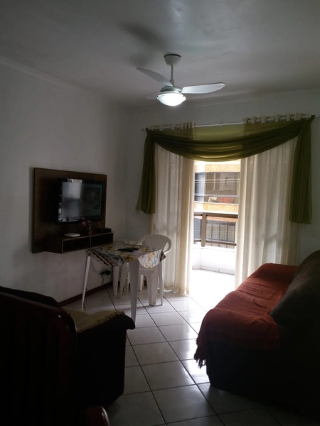 Apartamento à Venda na Meia Praia – Quadra do Mar: 5ª foto da galeria de imagens do imóvel