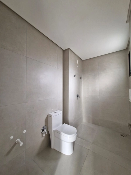 VENDA DE APARTAMENTO – 3 SUÍTES | 135 M² | FRENTE PARA A SEGUNDA AVENIDA | MEIA PRAIA – ITAPEMA/SC: 59ª foto da galeria de imagens do imóvel