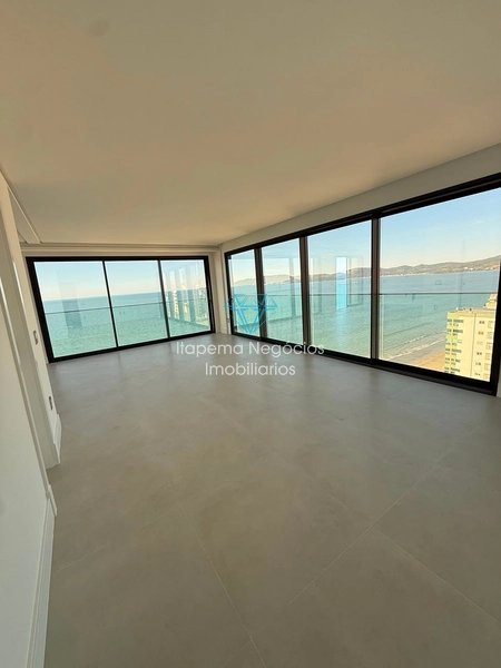 Apartamento à Venda – Meia Praia | Quadra Mar: 2ª foto da galeria de imagens do imóvel