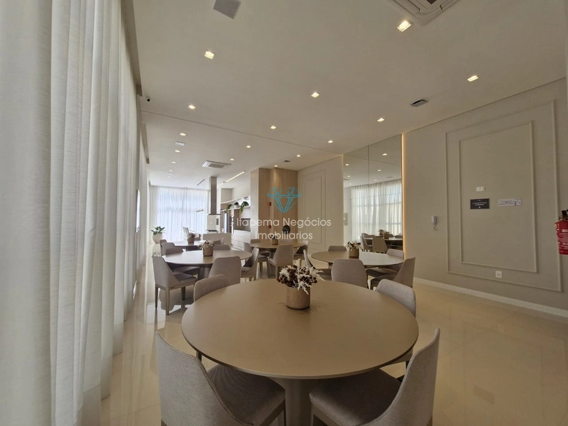 Apartamento de alto padrão localizado no centro de meia praia quadra mar: 54ª foto da galeria de imagens do imóvel